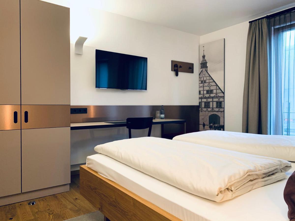 Stadthotel Kachelofen Крумбах Экстерьер фото