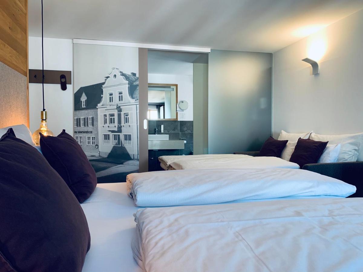 Stadthotel Kachelofen Крумбах Экстерьер фото